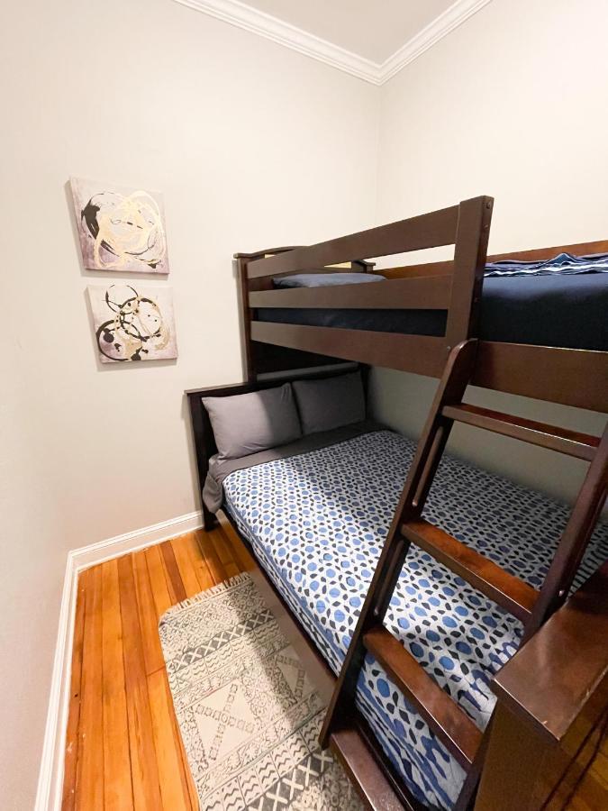 Perfect Wrigleyville Stay Чикаго Экстерьер фото